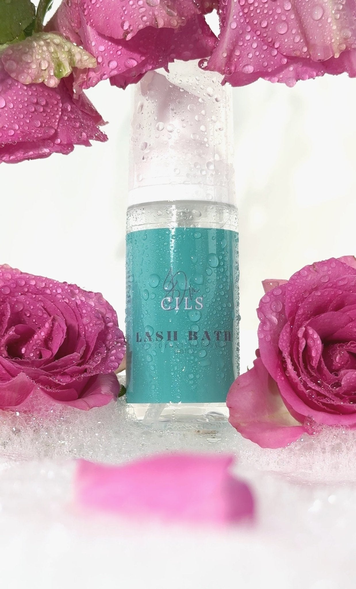 SHAMPOOING POUR CILS.